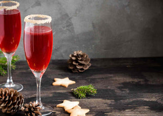 Juice Cocktails & Christmas Punch Recipes For Your Winter Holiday Party