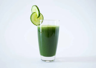 The Best Time to Drink Kale Juice: Morning vs. Night Benefits Explained