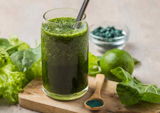 Spirulina Juice for Energy, Detox & Immune Support—What the Science Says