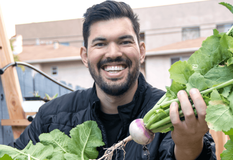 Try Indoor Gardening to Beat the Winter Blues: Gardening Advice from Epic Gardening’s Kevin Espiritu